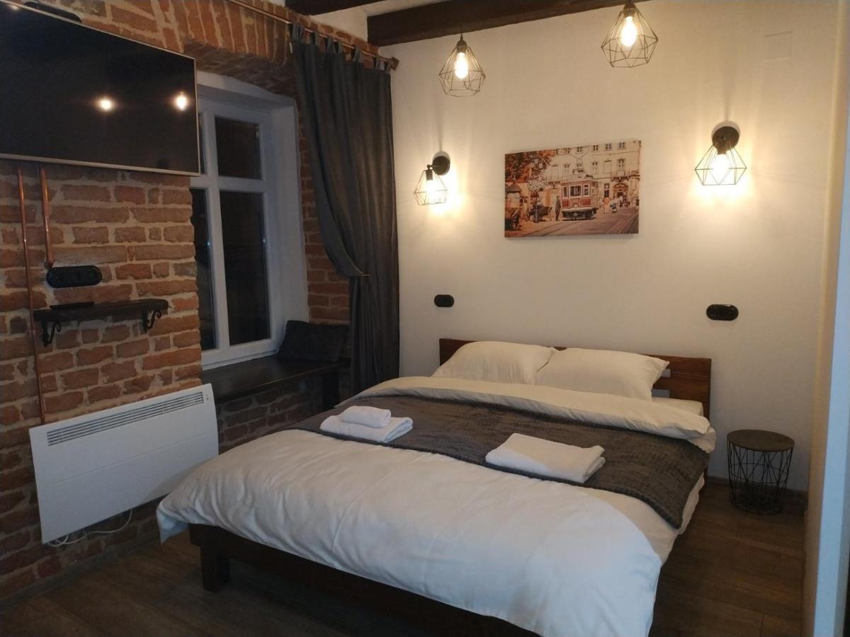 Loft Апартаменти З Балконом В Центрі Львова 外观 照片